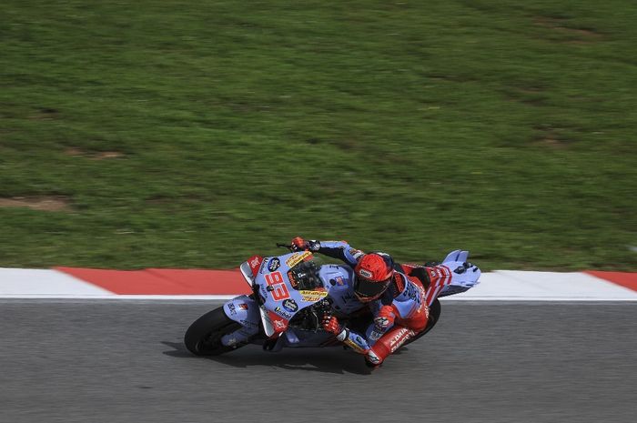 Nasib Valentino Rossi yang Hancur di Ducati Diungkit Legenda MotoGP, Marc Marquez Beda
