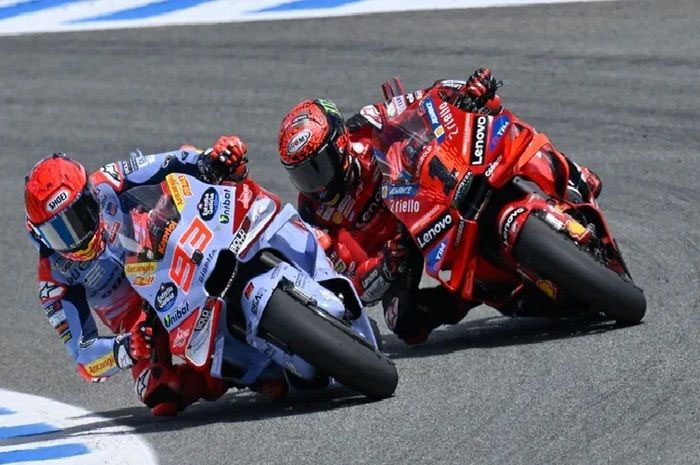 Akhirnya Ketahuan, Ini Bedanya Motor yang Dipakai Marquez dan Bagnaia